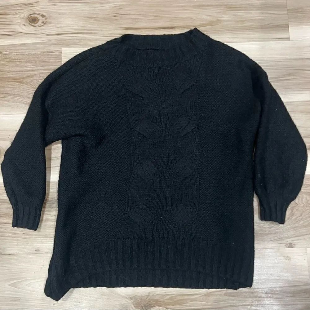 Aerie Cable Knit Black Soft Sweater Women’s Small
